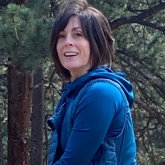 Meet your Posher, Bridget - Picture 1 of 1